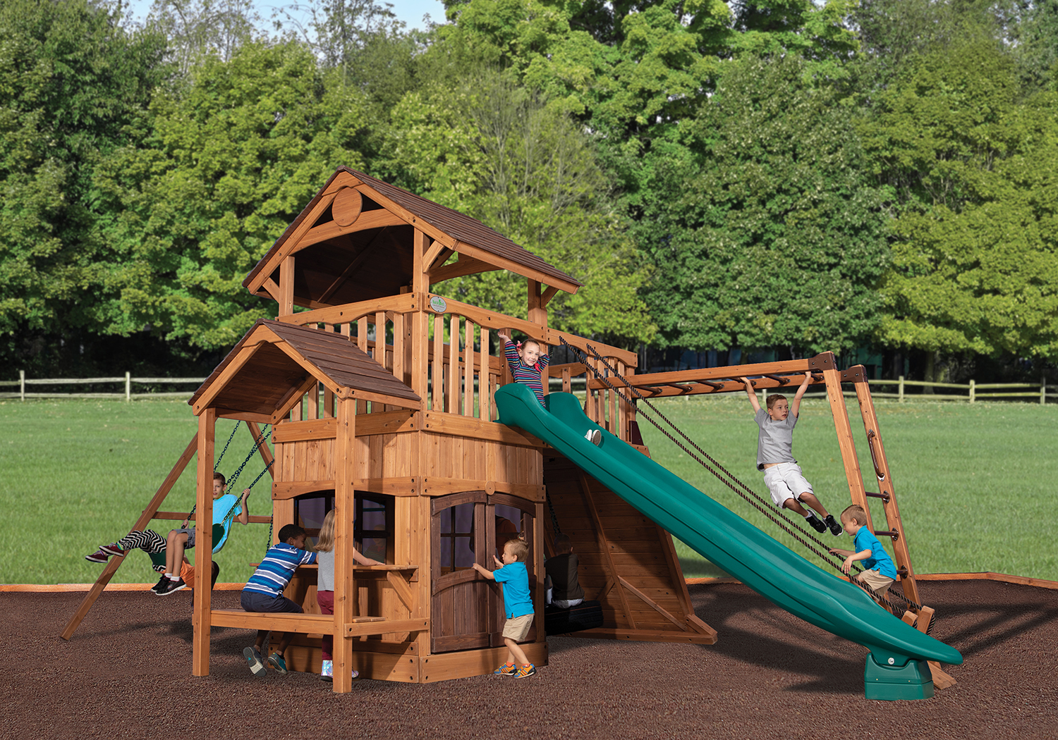 best outdoor playsets for small yards
